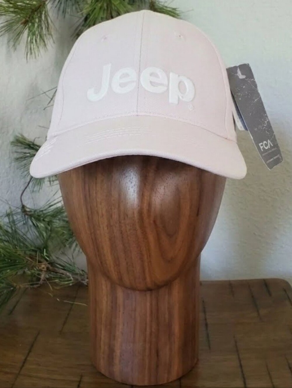 NWT Jeep Official FCA Licensed Pastel Pink Embroidered Logo Baseball Cap Hat